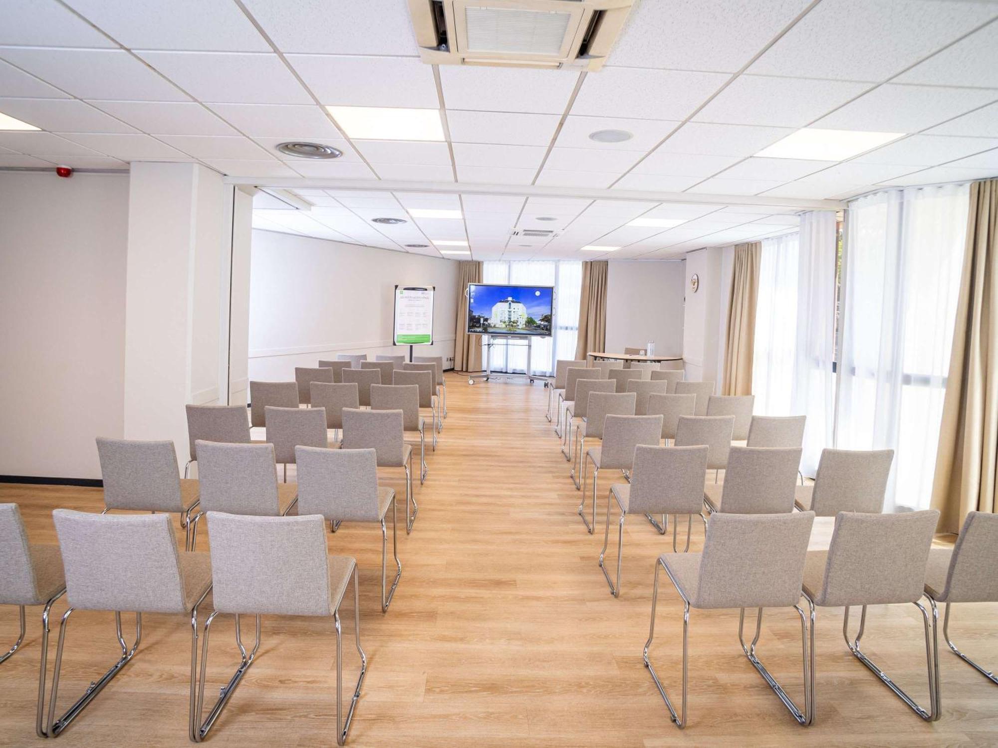 Ibis Styles Tours Centre Hotel Kültér fotó
